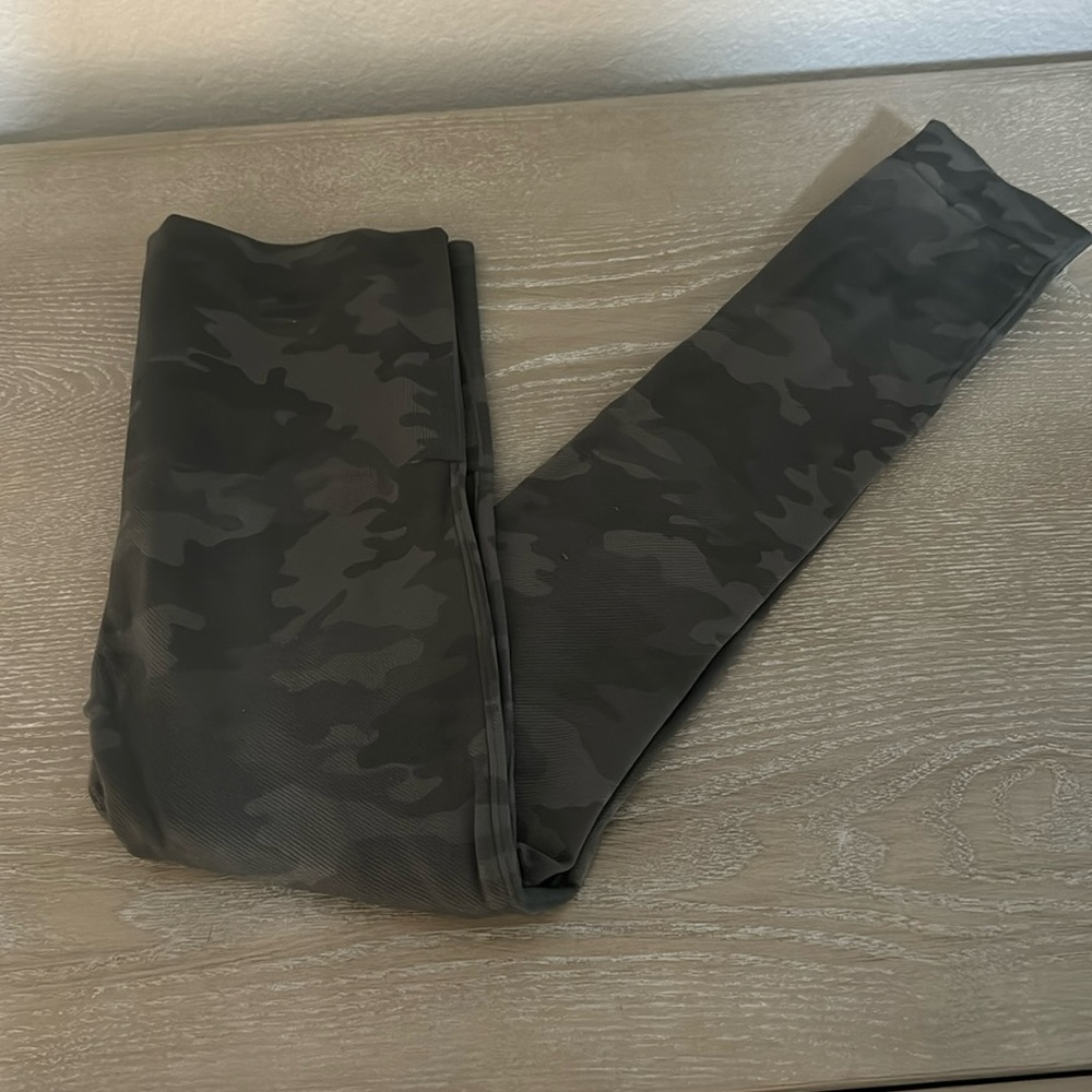 Size small Grey Spanx leggings